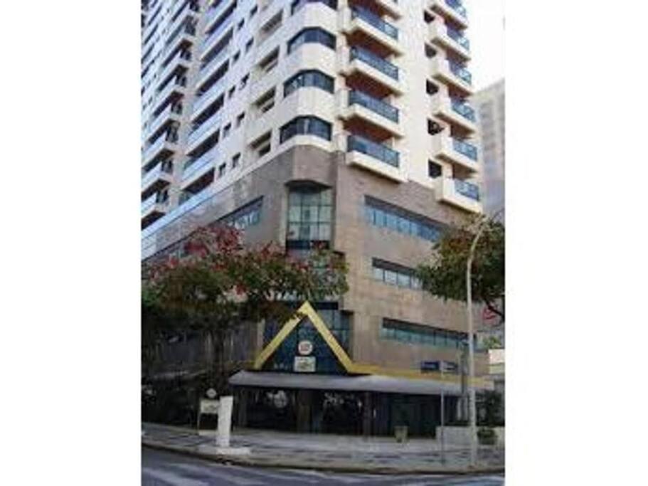 Flat Capitania Varam 143 Pitangueiras Гуаружа Экстерьер фото