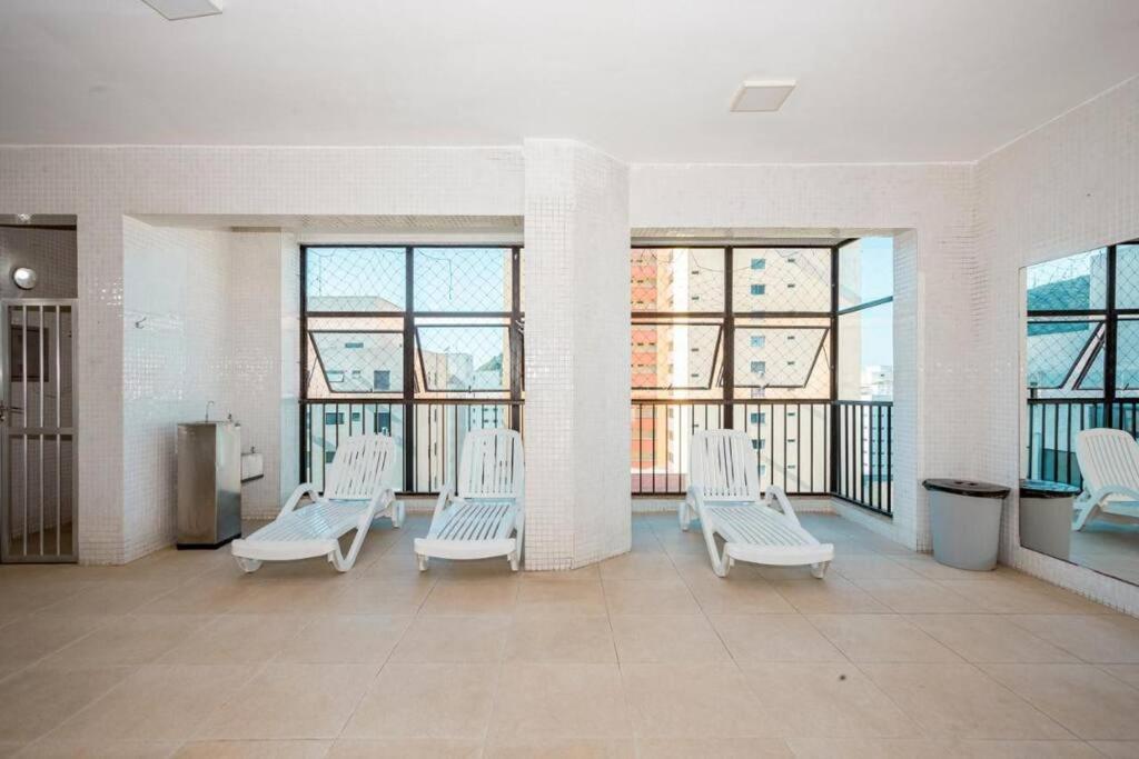 Flat Capitania Varam 143 Pitangueiras Гуаружа Экстерьер фото