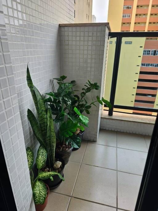 Flat Capitania Varam 143 Pitangueiras Гуаружа Экстерьер фото
